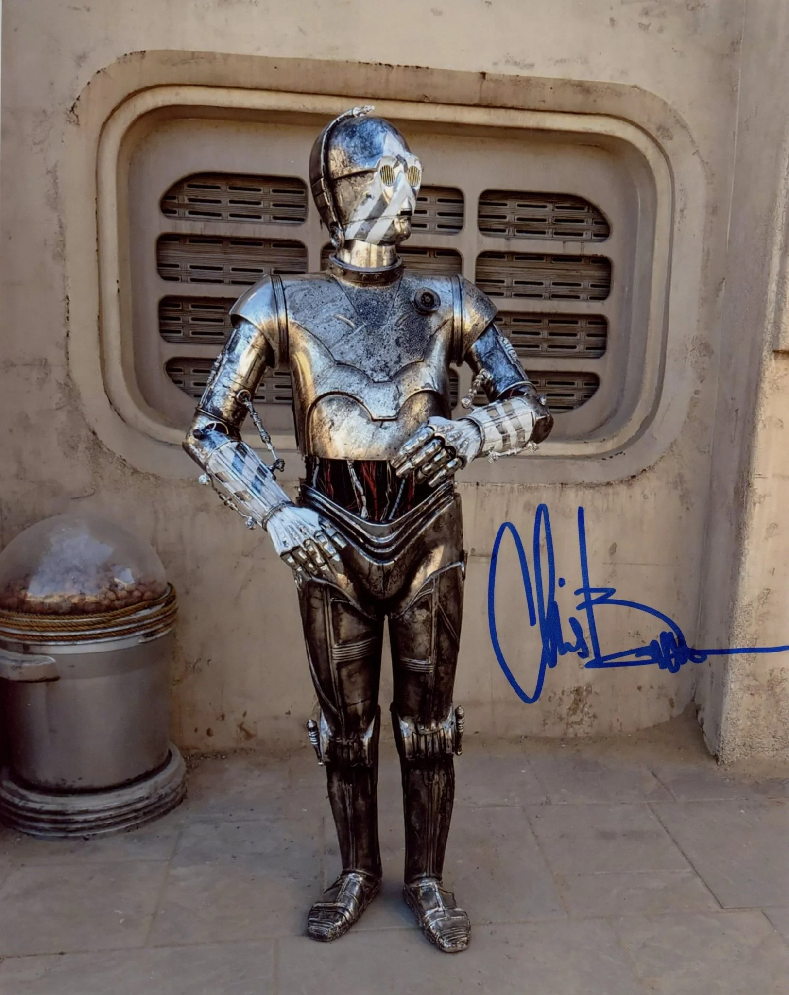 Chris Bartlett Star Wars: The Mandalorian 8x10 Signed Photo JSA Certified Autograph
