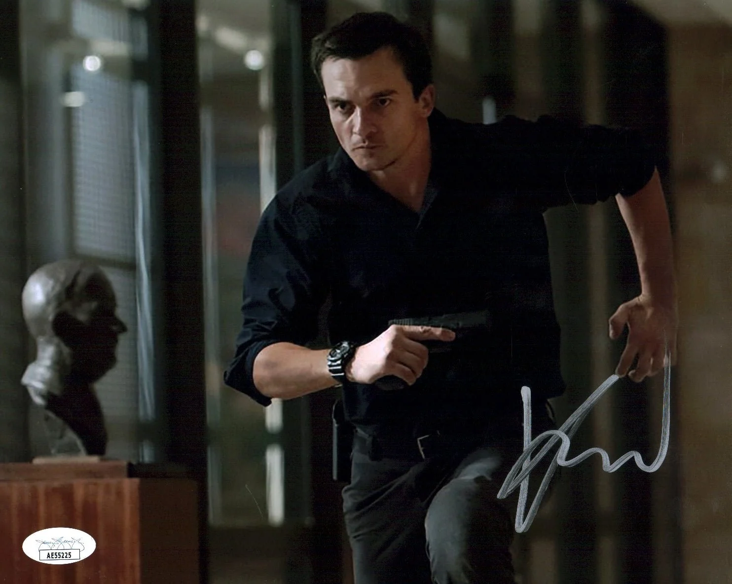 Rupert Friend Homeland 8x10 Signed Photo JSA Certified Autograph - Image 2
