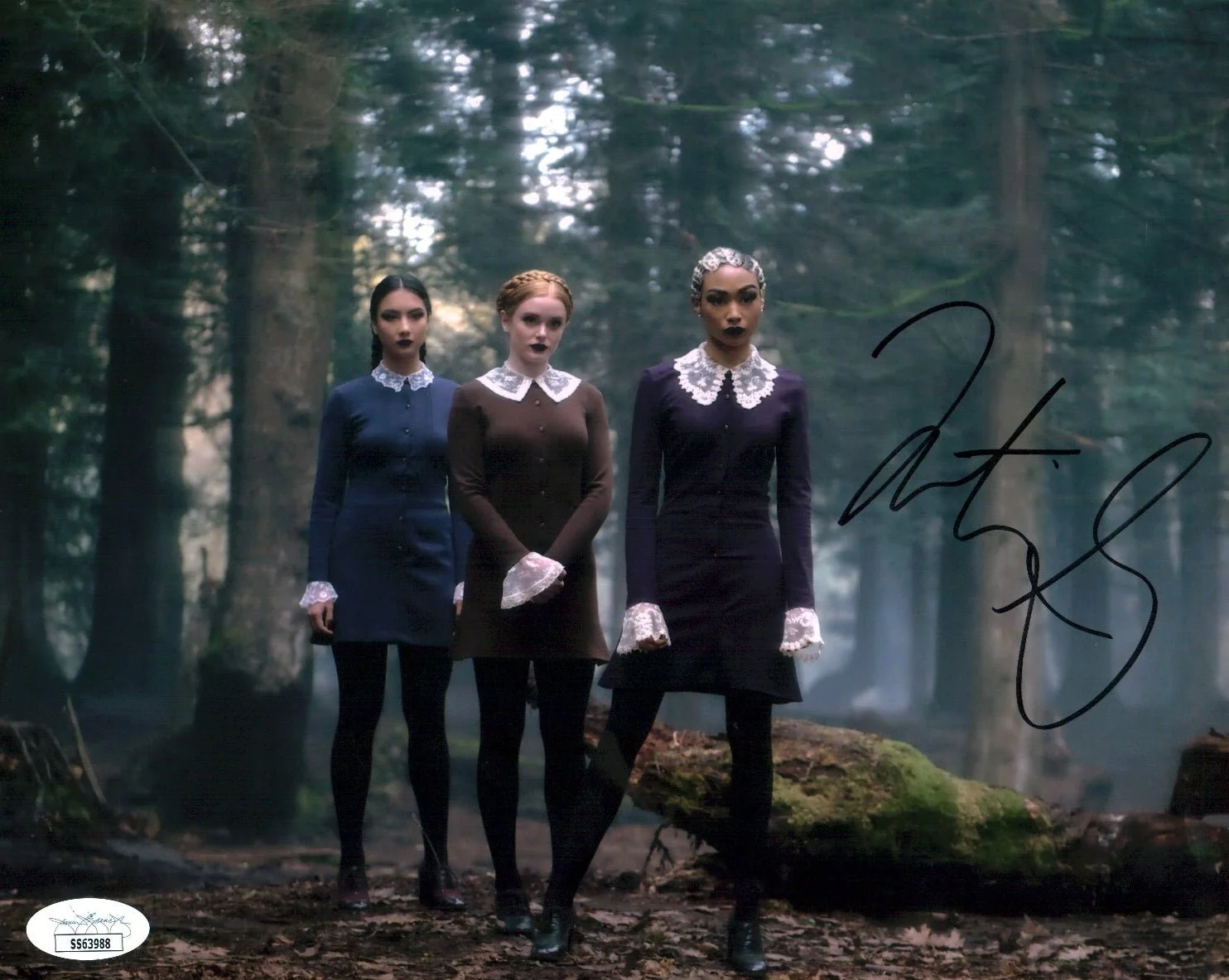 Tati Gabrielle Chilling Adventures of Sabrina 8x10 Signed Photo JSA Certified Autograph