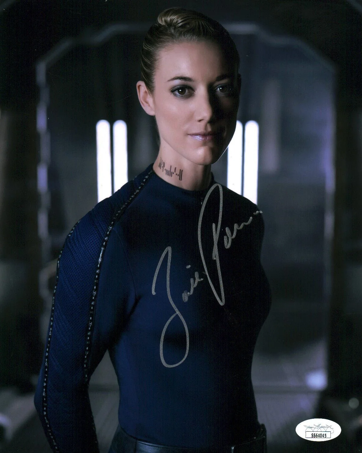 Zoie Palmer Dark Matter 8x10 Photo Signed JSA Certified Autograph